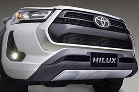 PROTECTOR FRONTAL HILUX (2021+)